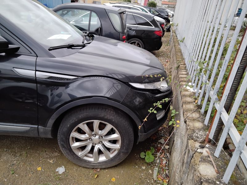 GuidiCar - LAND ROVER Range Rover Evoque 2014 Evoque 2.2 td4 Pure Tech Pack 150cv 5p auto 9m Usato